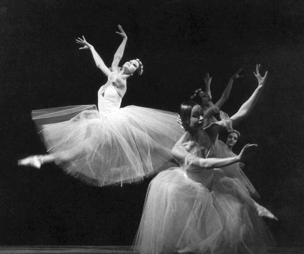 Balett-táncosnő